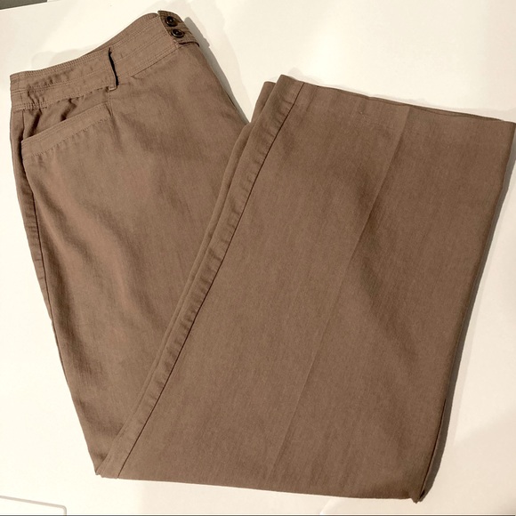 CJ Banks Pants - cj banks Capri slacks